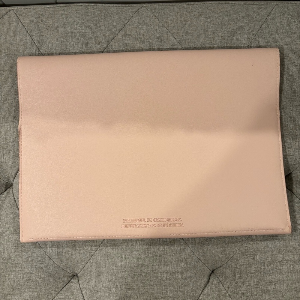 Glass Ladder & Co. Megan Portfolio Clutch - Picture 2 of 11